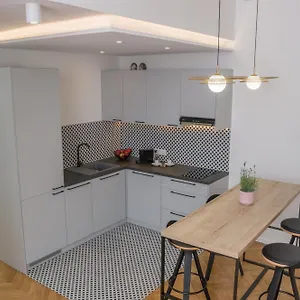 Ermine 3*, Kraków Polska